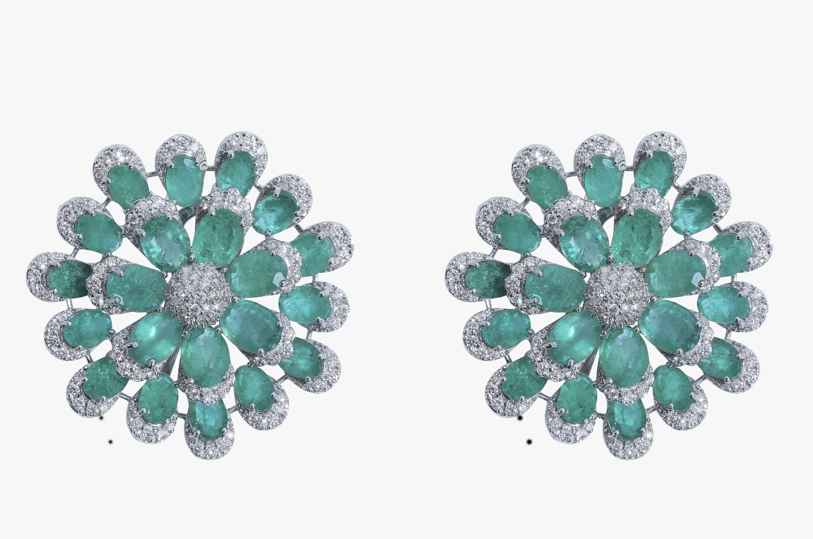 Mohar Emerald Earring